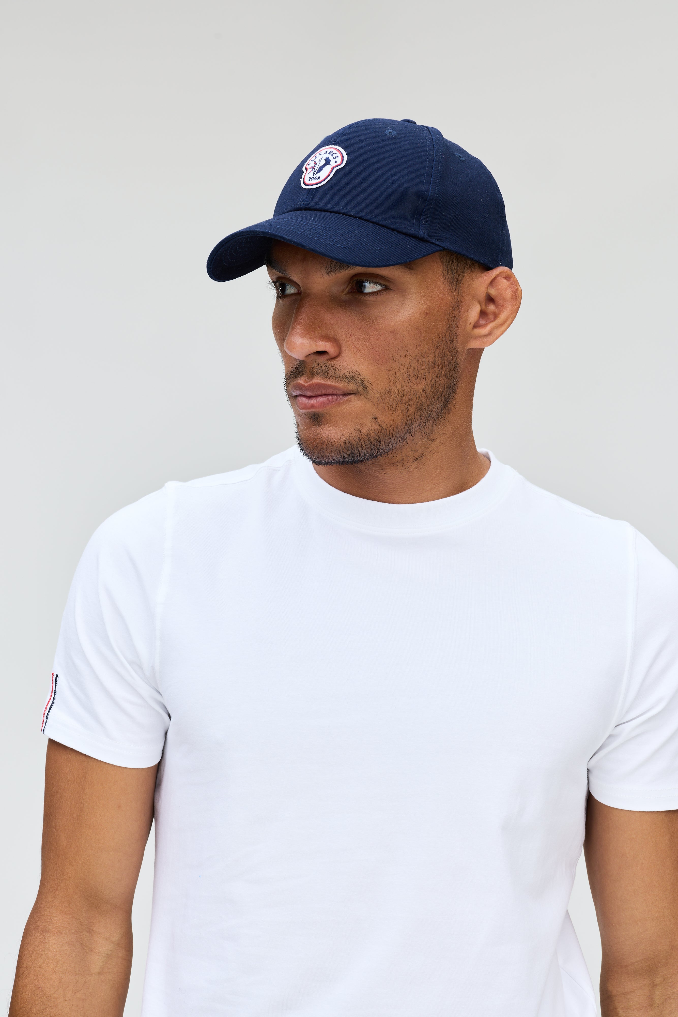 Theo cap